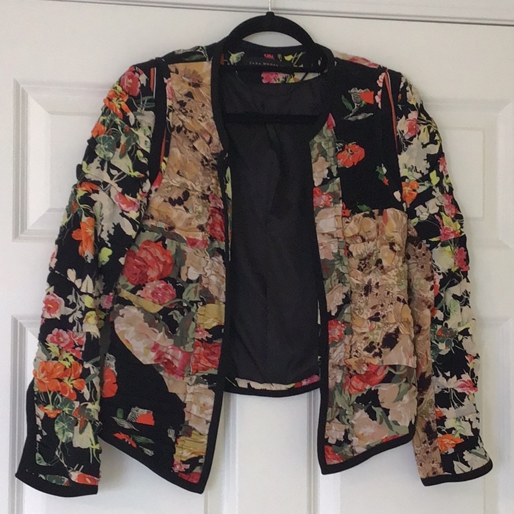 Zara Woman ruched floral print bolero jacket